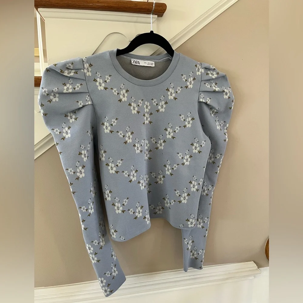 Zara Light Blue Floral Puff Sleeve Blouse